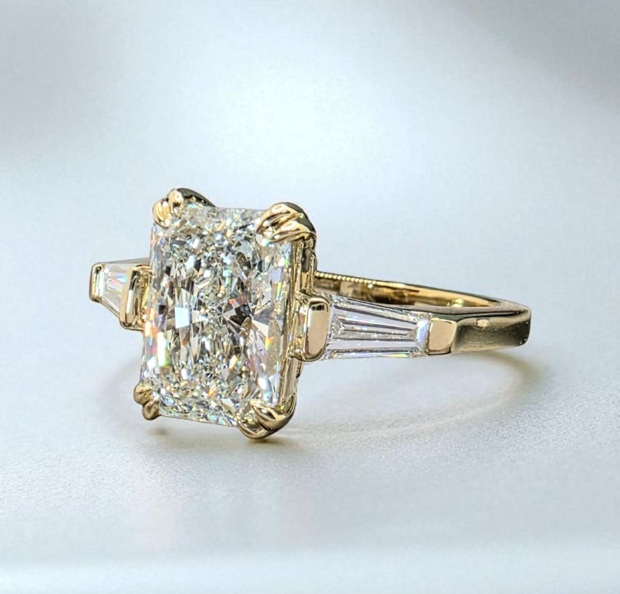 2.50 Ct D VVS2 Radiant Lab Grown Diamond Ring IGI Certified 14k Yellow Gold