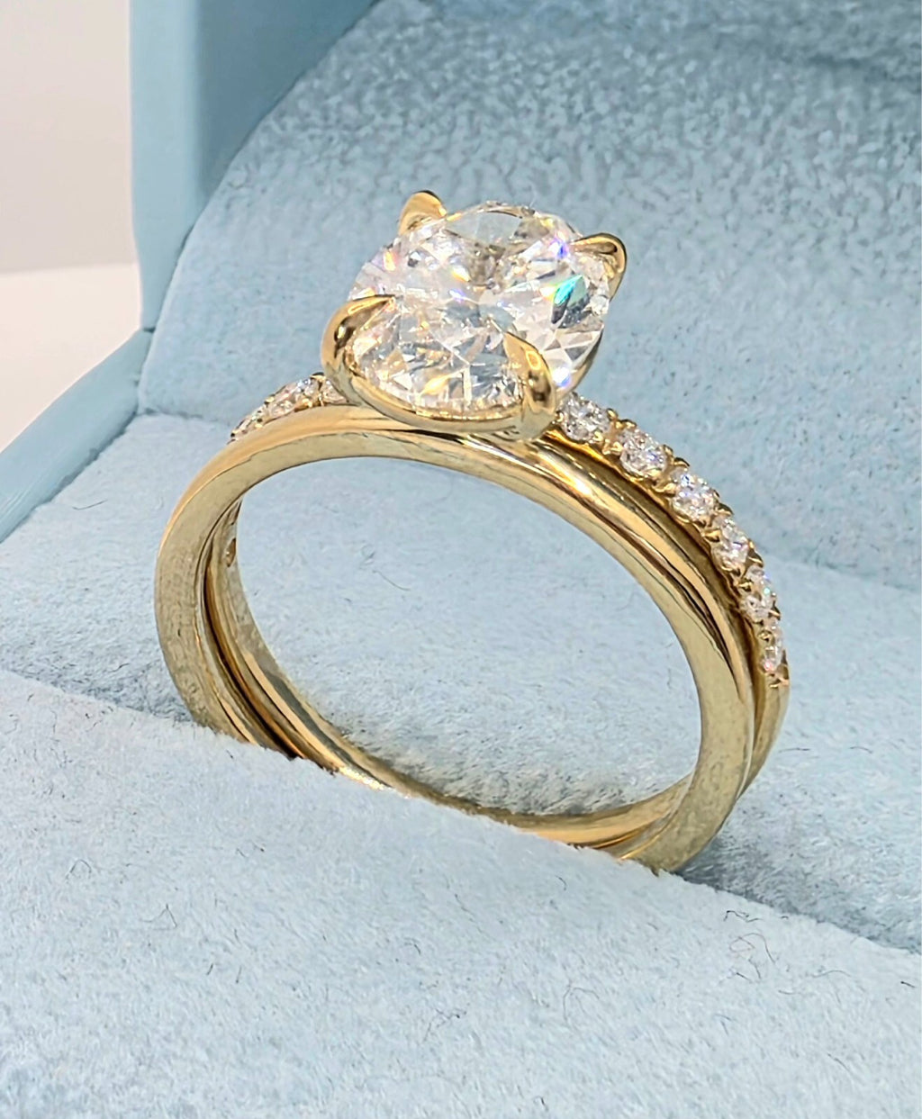 3.50 Ct E VS1 Lab Grown Oval Diamond Ring With Band IGI Certified Diamond