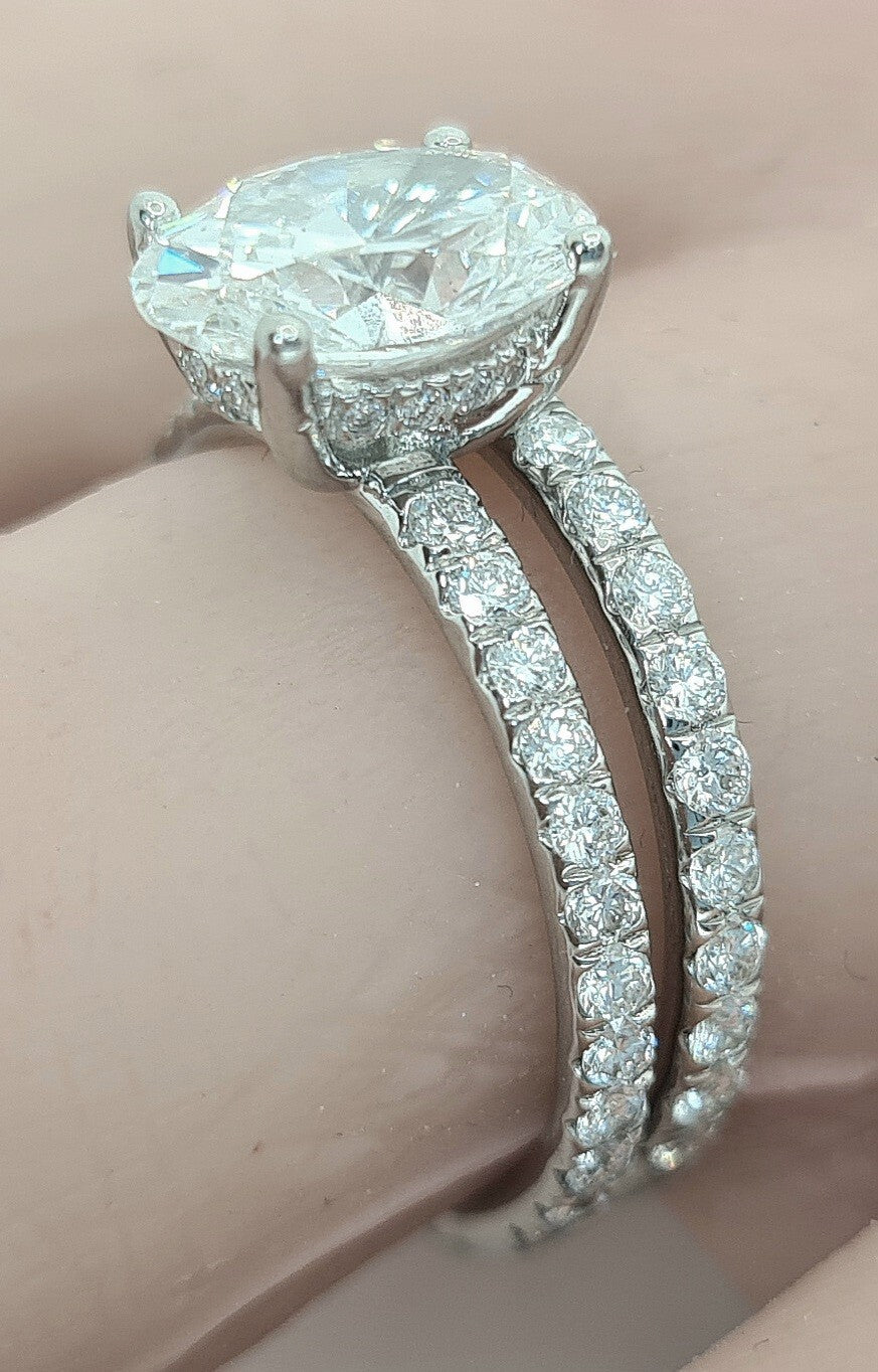 4.02 Ct E VS1 Lab Grown Oval Diamond Ring With Band IGI Certified Diamond