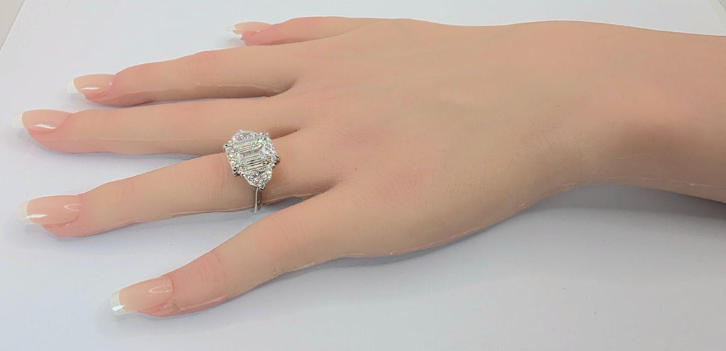 6.13 Ct  D VS1 Plat Emerald Cut Lab Grown Diamond Ring IGI Cert GIA Authenticate