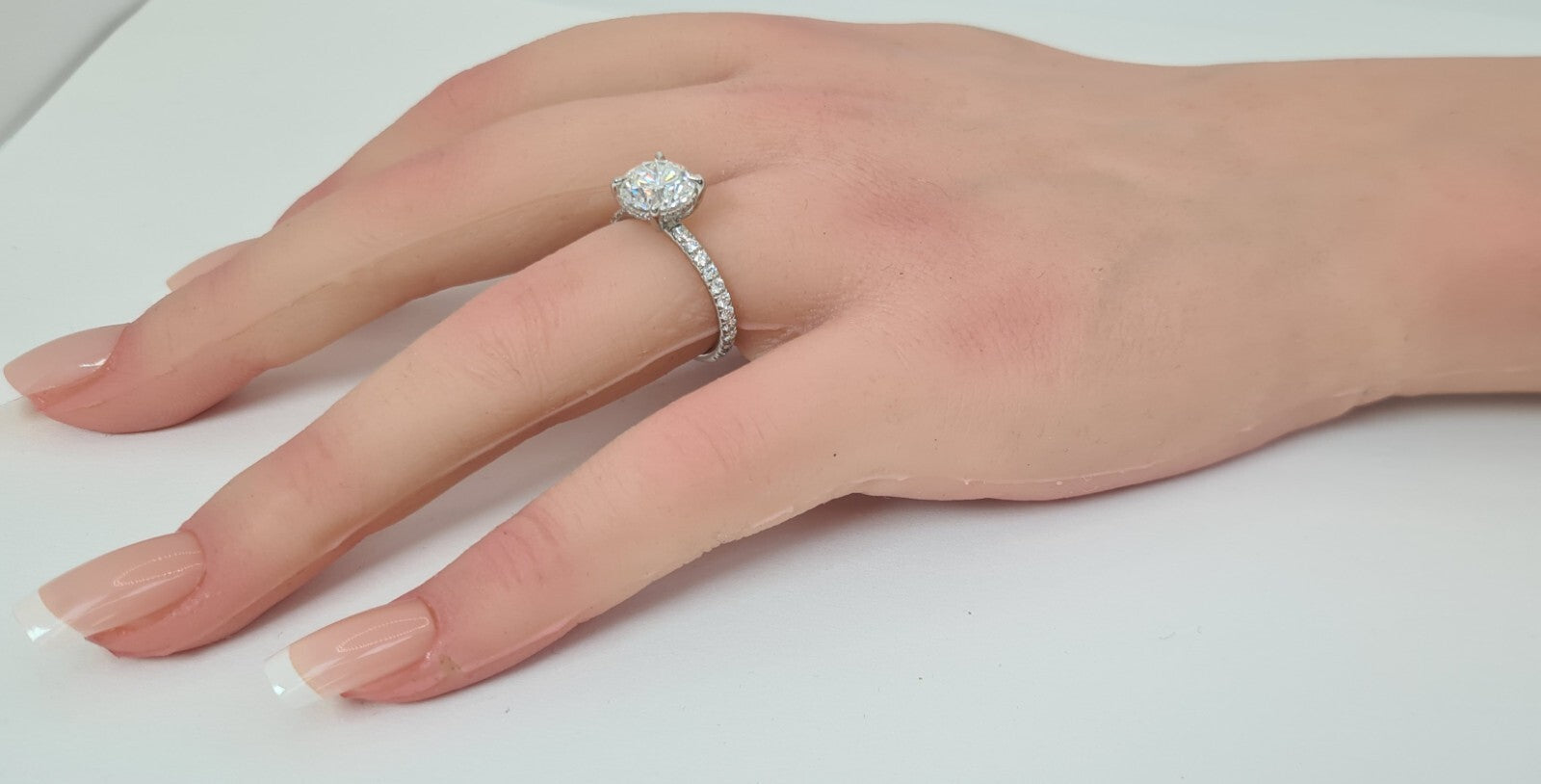 3.52 Ct E VS1 Lab Grown Round Diamond Engagement Ring IGI Certified 14k White