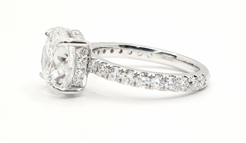 3.11 Ct E VVS2 Round Lab Grown Platinum Diamond Engagement Ring IGI Certified