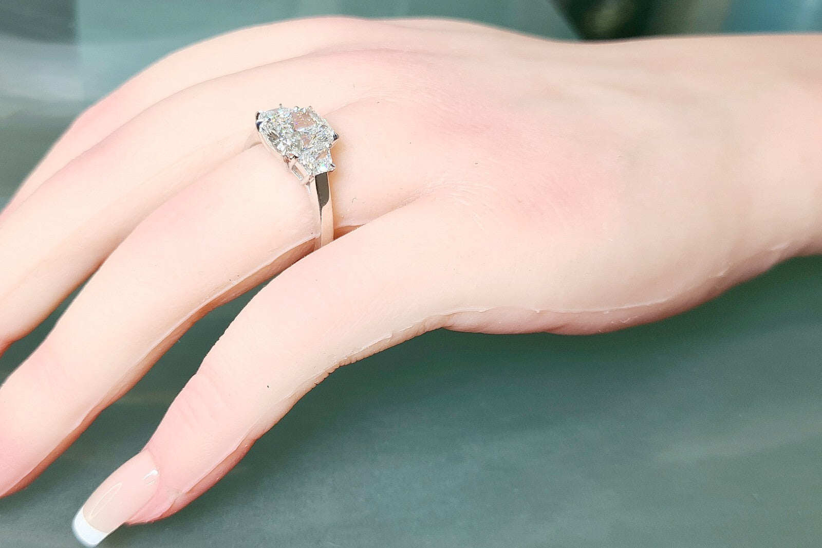 4.70 Carat E VS1 Cushion Diamond 3 Stone Ring IGI Certified Lab Grown 14k White