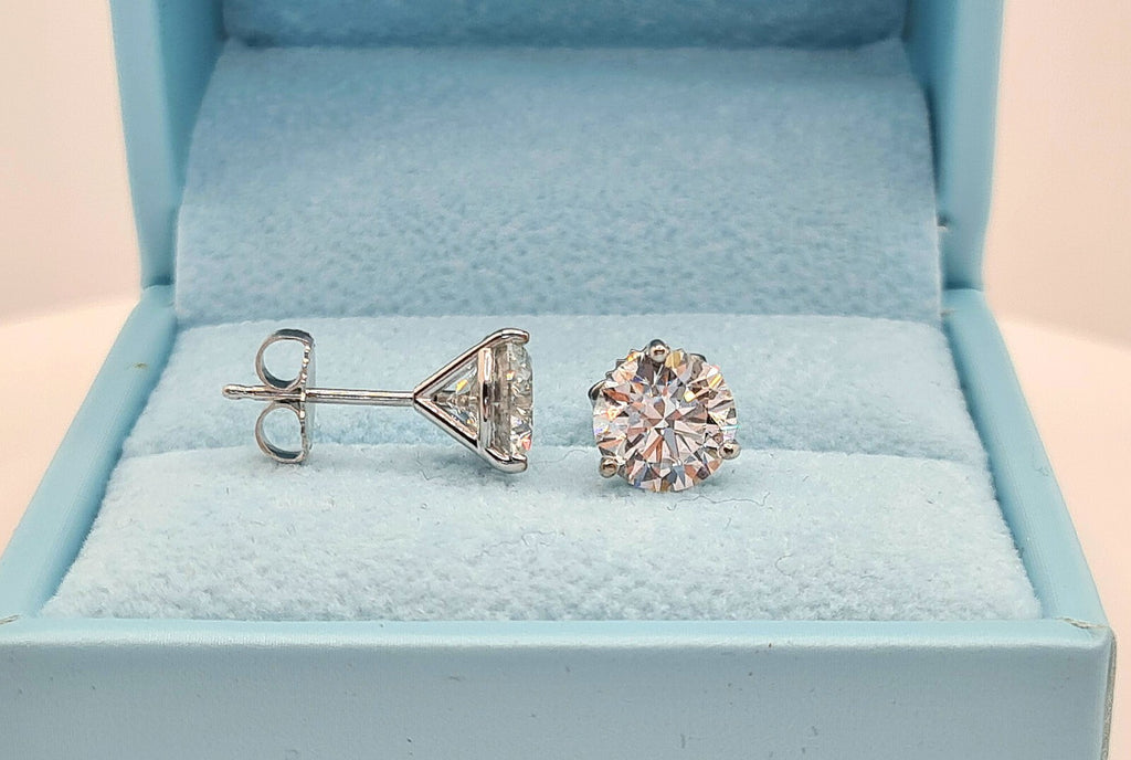 2.00 Ct D VVS2 Lab Grown Diamond 3 Prong 14k White Gold IGI Certified Pushback