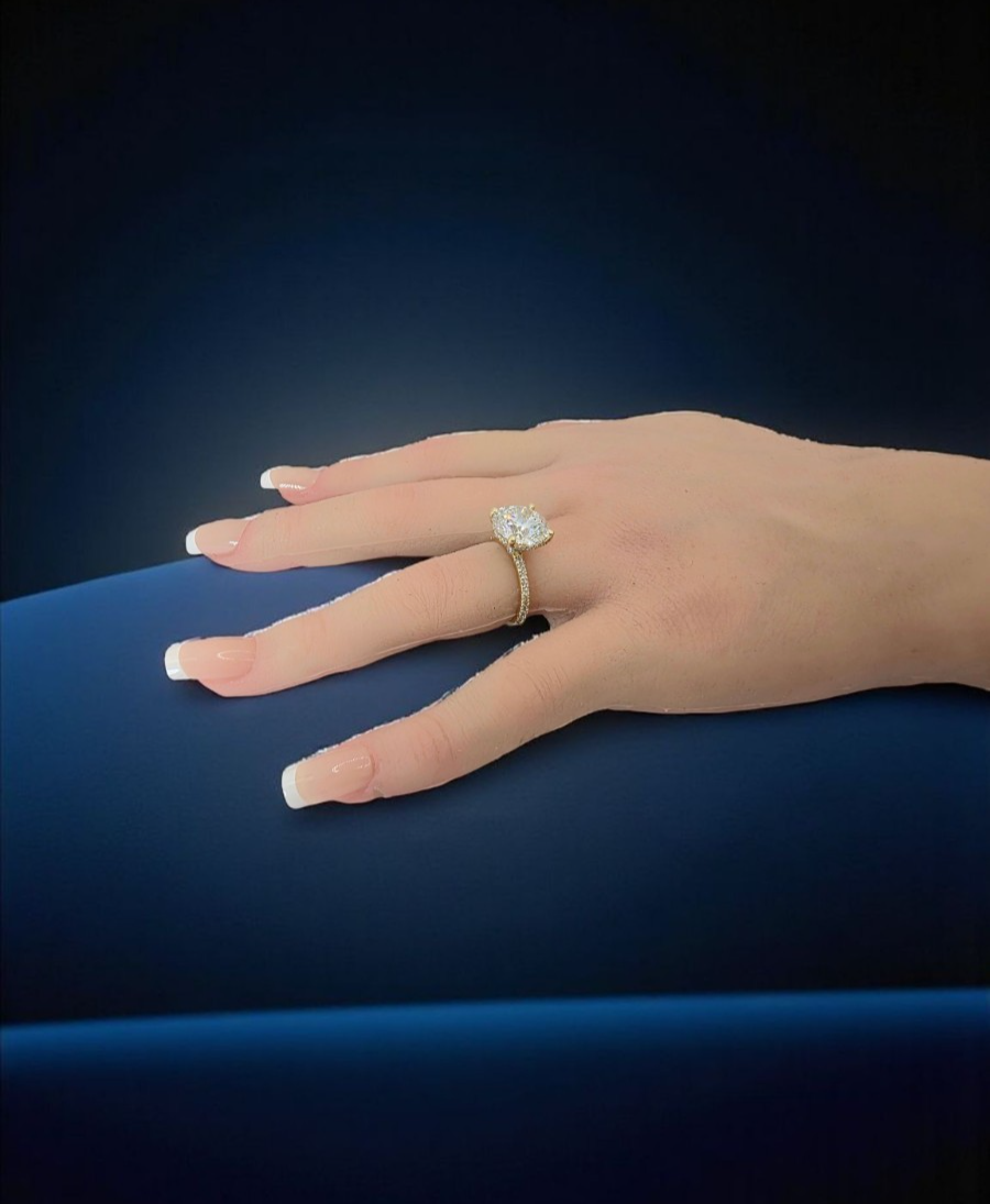 5.43 Ct E VS1 Round Lab Grown Diamond Engagement Ring 14k Yellow IGI Certified