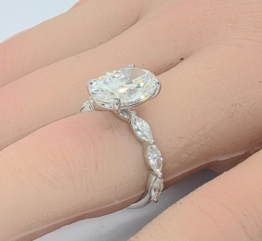 3.75 Ct E VS1 Lab Grown Oval Diamond Engagement Ring IGI Certified 14k White