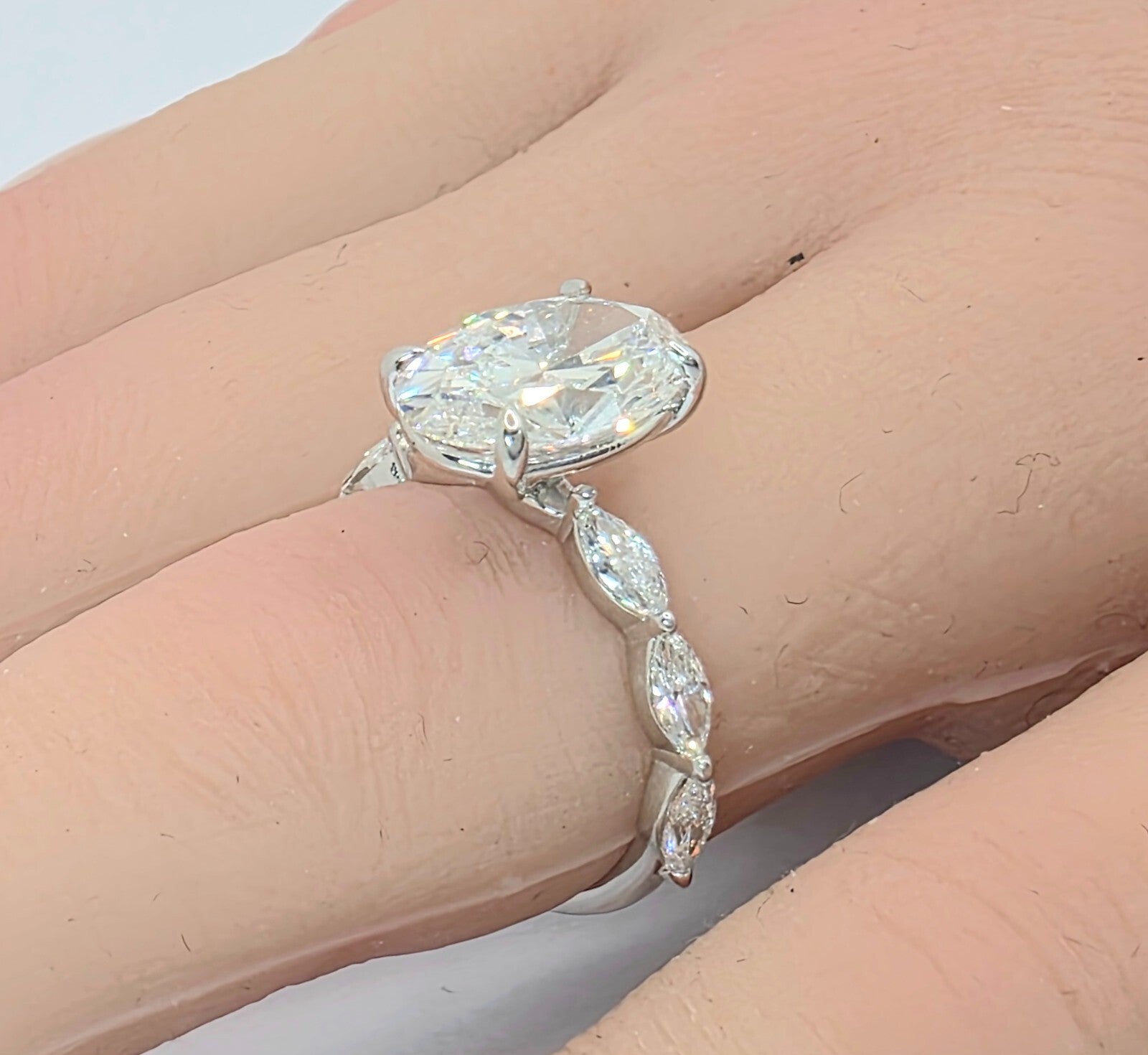 3.75 Ct E VS1 Lab Grown Oval Diamond Engagement Ring IGI Certified 14k White