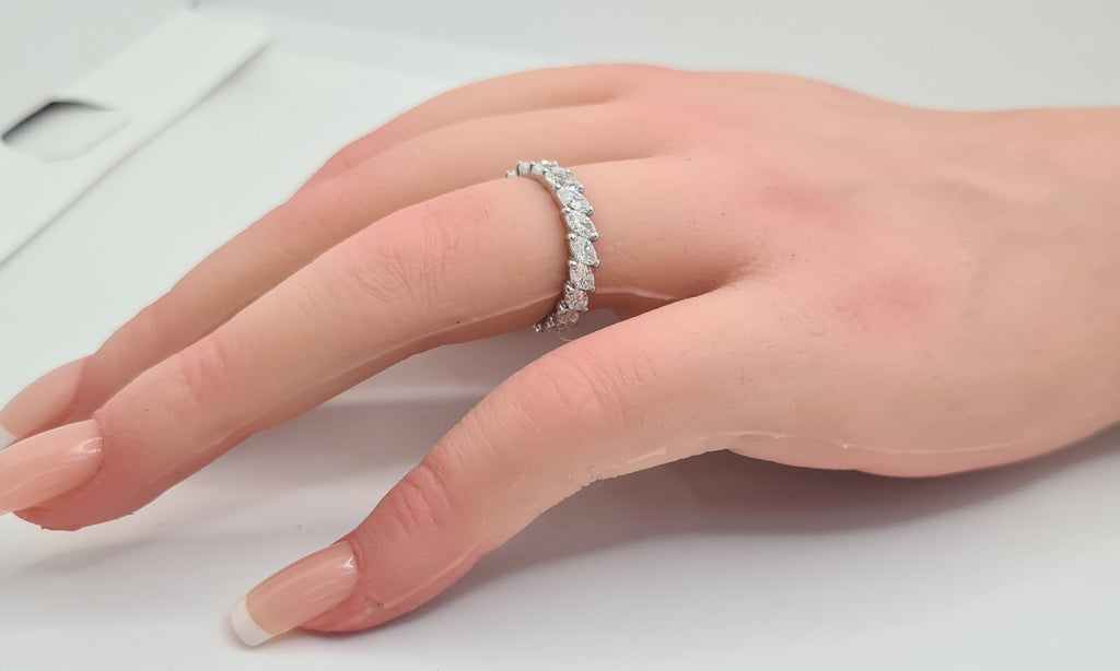 1.61 Ct E VS Round Lab Grown Marquise Diamond Band Set in 14k White Gold