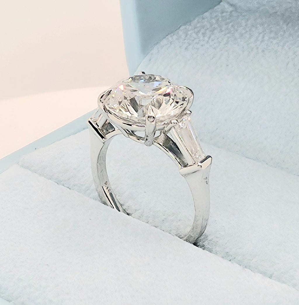 5.60 Ct E VS1  IGI Lab Grown Round Diamond Engagement Ring Round 950 Platinum