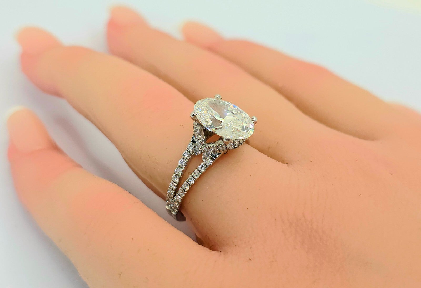 3.62 Carat E VS1 Oval Diamond Engagement Ring IGI Certified Lab Grown 14k White
