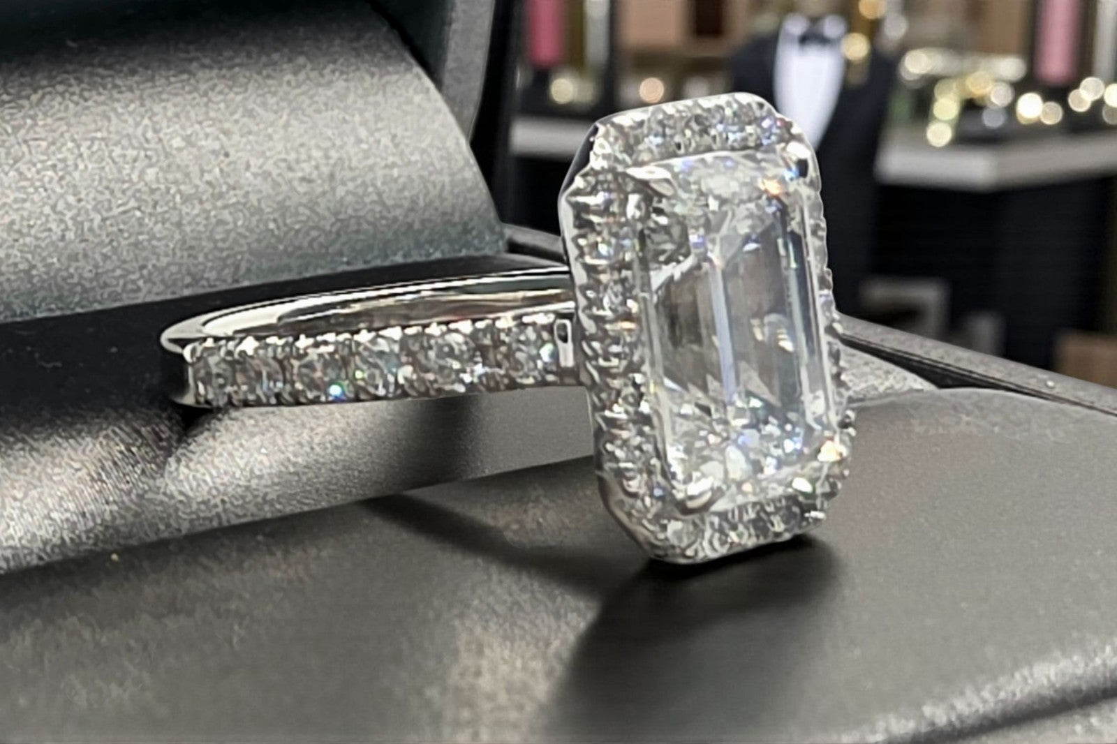 4.00 Ct D VVS2 IGI Certified Emerald Cut Lab Grown Diamond Ring Platinum