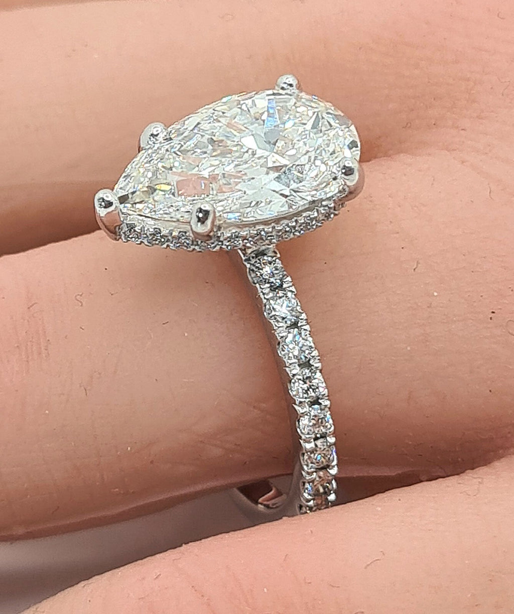 IGI 6 CT, Solitaire Lab-Grown Pear Diamond Engagement Ring, 950 Platinum