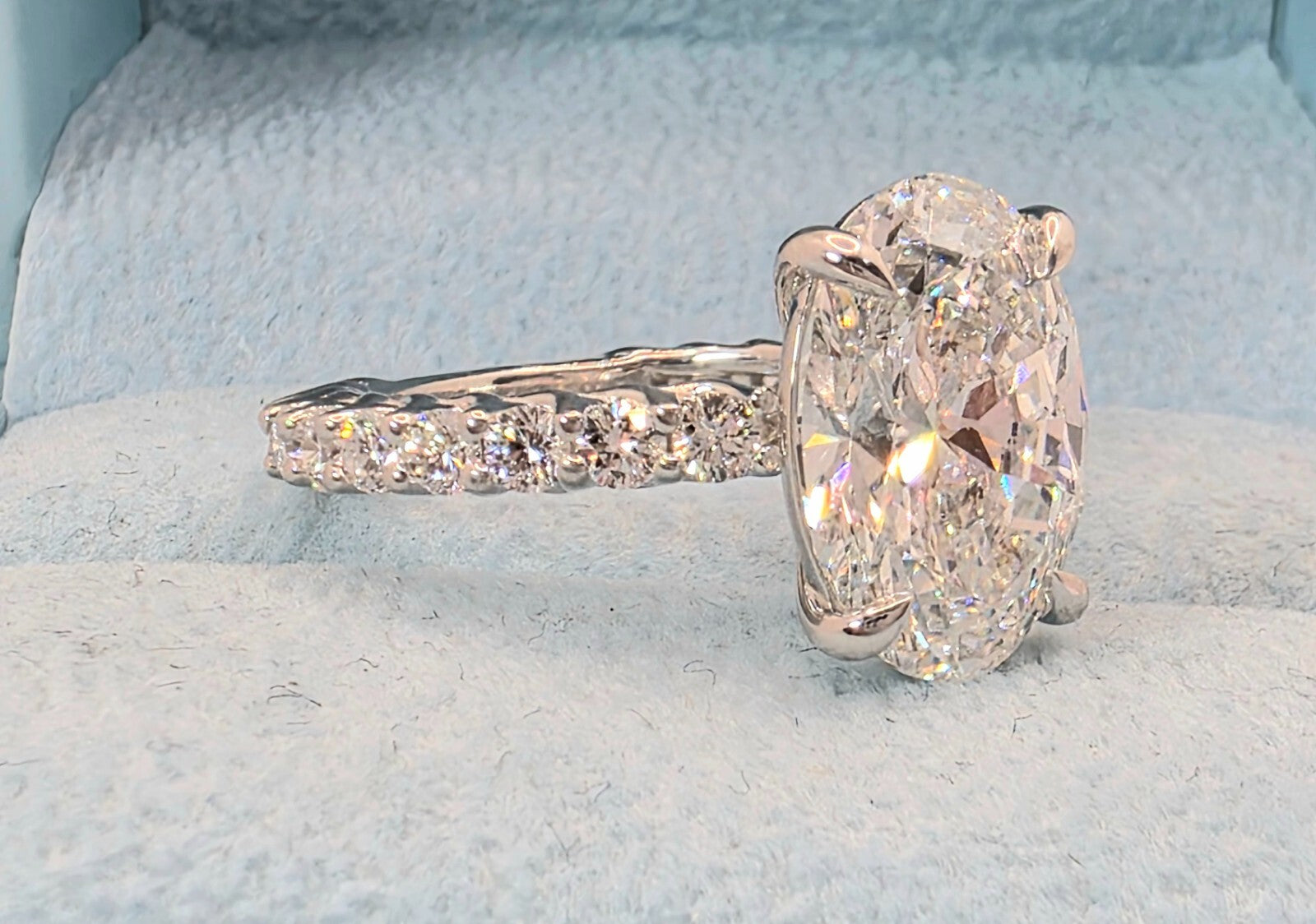 6.52 Ct F VS1 Carat Oval Lab Grown Diamond Ring IGI Certified 14k Gold