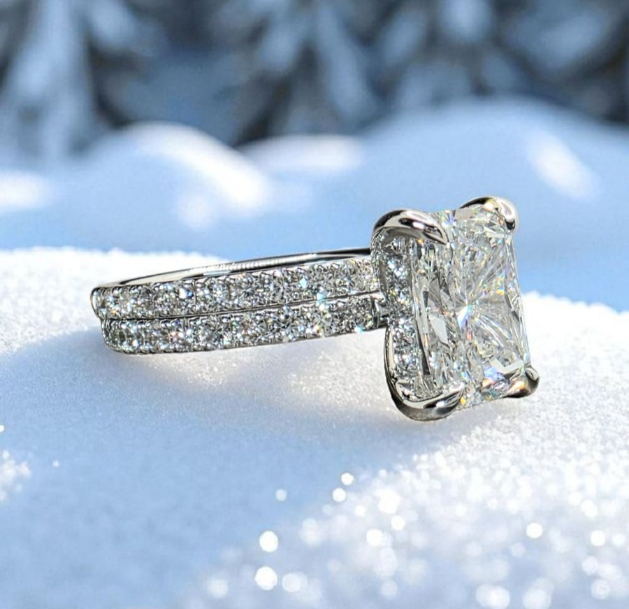 3.00 Ct E VS1 Lab Grown Radiant Diamond Ring With Band IGI Certified Diamond