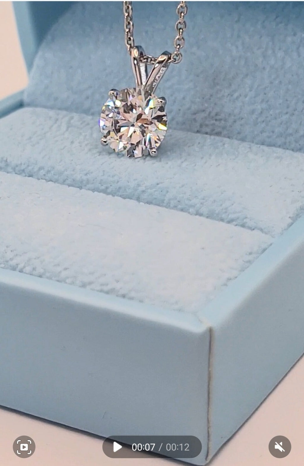 3.00 Ct F VS1 Round Lab Grown Diamond Pendant 14k White Gold IGI Certified