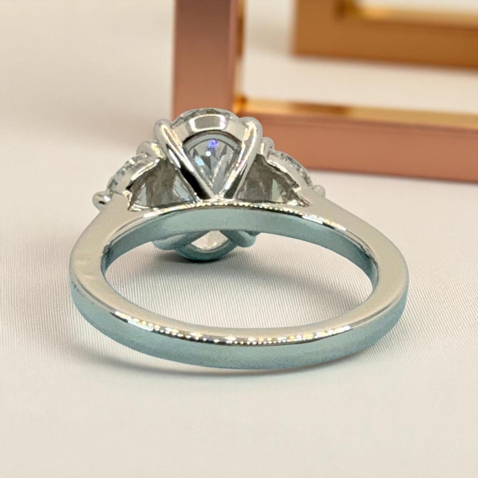 3.50 Ct D VS1 Oval Lab Grown Diamond 3 Stone Ring IGI Certified Platinum