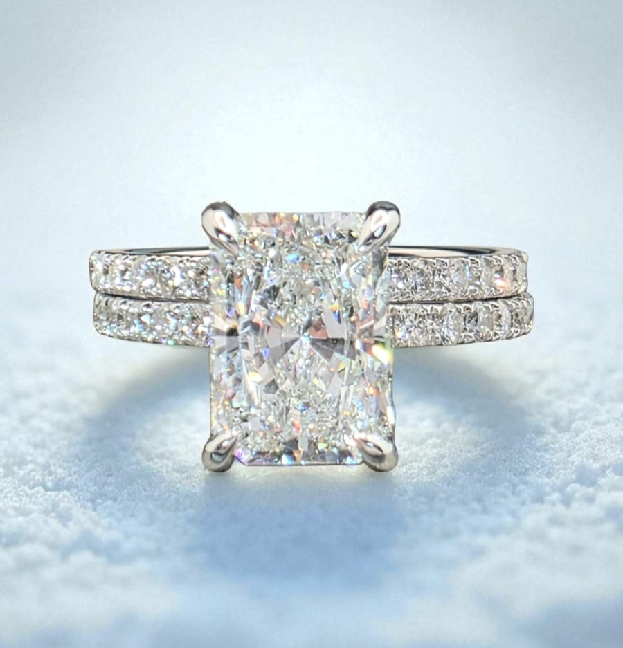 3.00 Ct E VS1 Lab Grown Radiant Diamond Ring With Band IGI Certified Diamond