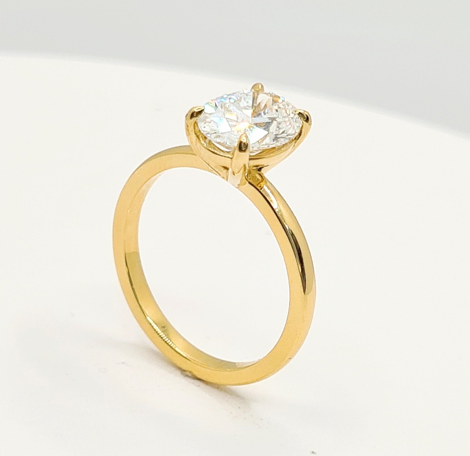 2.00 Carat F VVS2 Oval Lab Grown Diamond Ring 14k Yellow Gold IGI Certified
