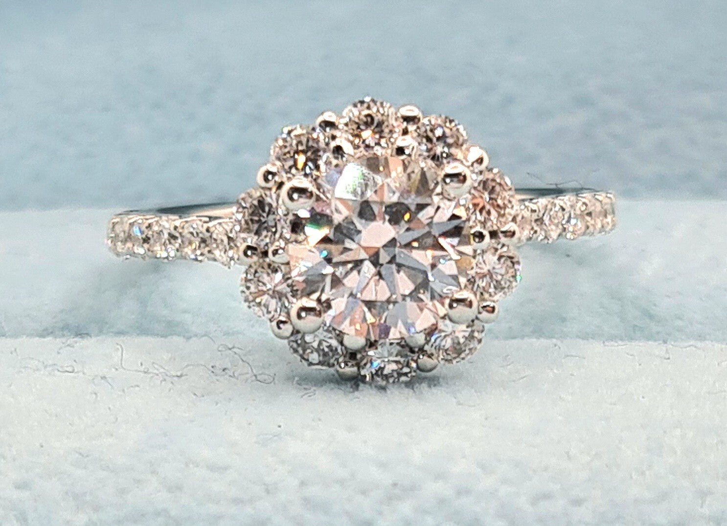 2.29 Ct D VS1 Lab Grown Round Cut Diamond Knot Engagement Ring 14k IGI Certified