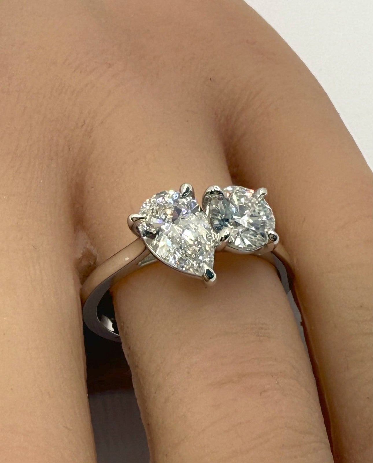 2.25 Ct D VS1 Toi et Moi Diamond Ring IGI Certified Lab Grown Platinum