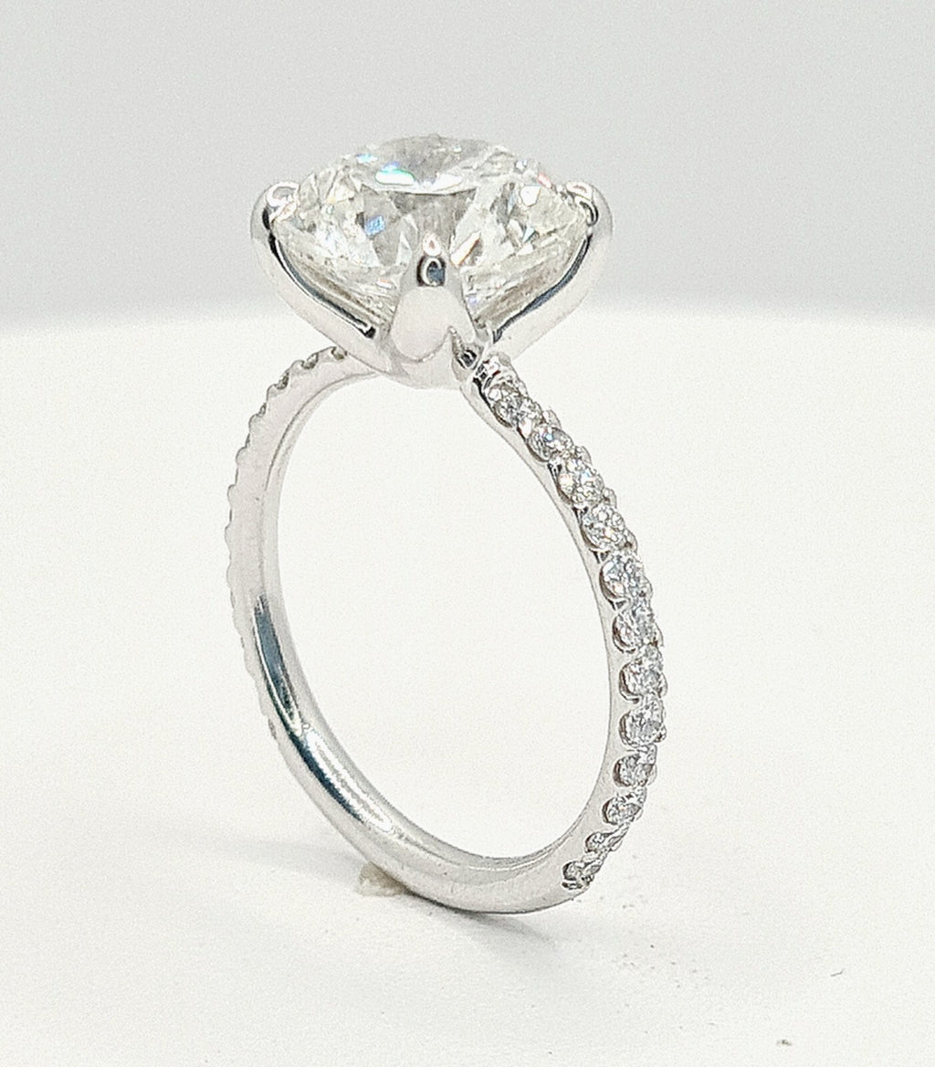 4.42 Ct E VS1 Lab Grown Platinum Diamond Engagement Ring IGI Certified