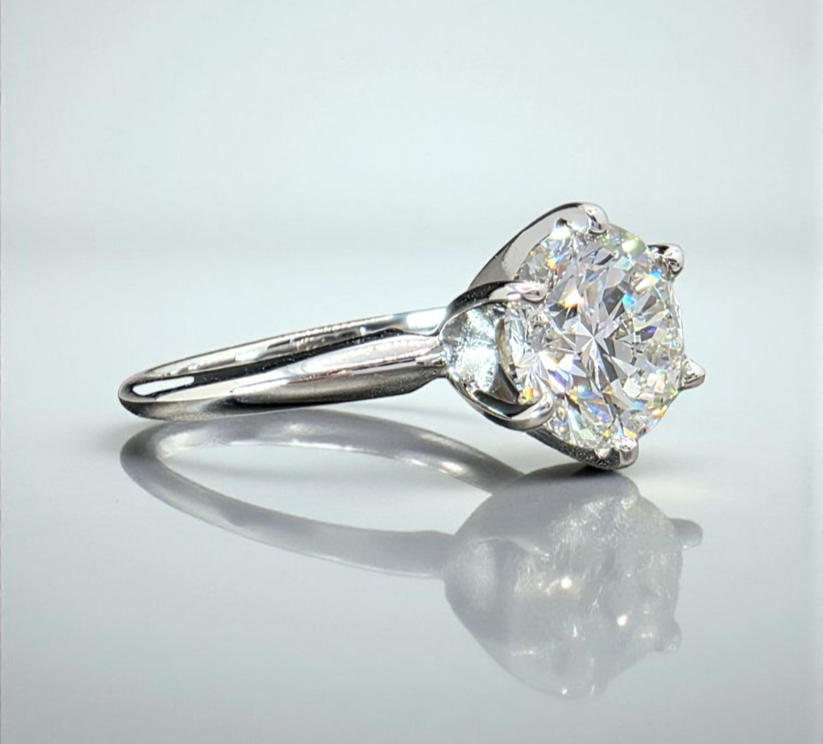 2.00 Ct F VS1 Round Solitaire Lab Grown Diamond Ring IGI Certified 14k Gold