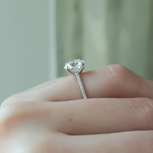 2.00 Ct E VVS2 Round Lab Grown Platinum Diamond Engagement Ring IGI Certified