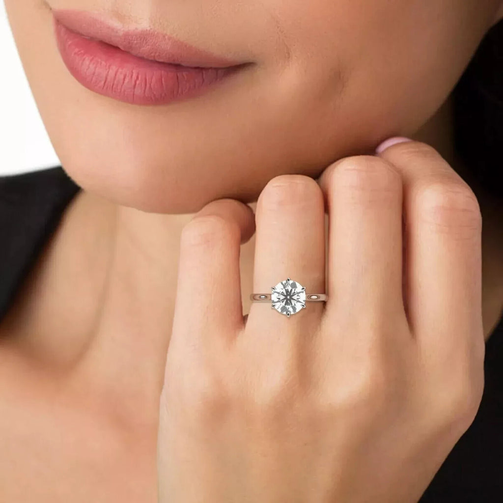 1.50 Carat IGI Certified D VS1 Platinum Lab Grown Round Diamond Ring