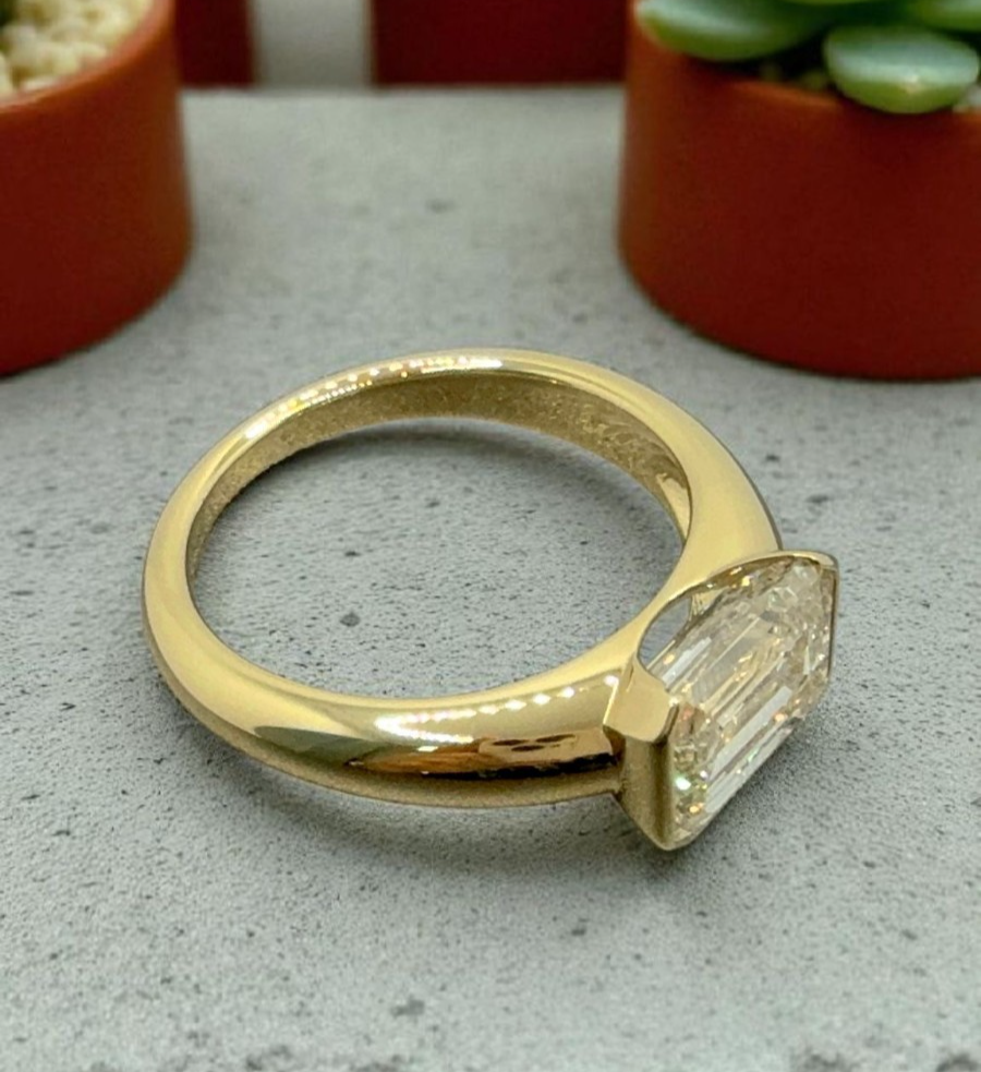 3.00 Ct IGI D VS1 Certified Emerald Cut Lab Grown Diamond Ring East West 14k