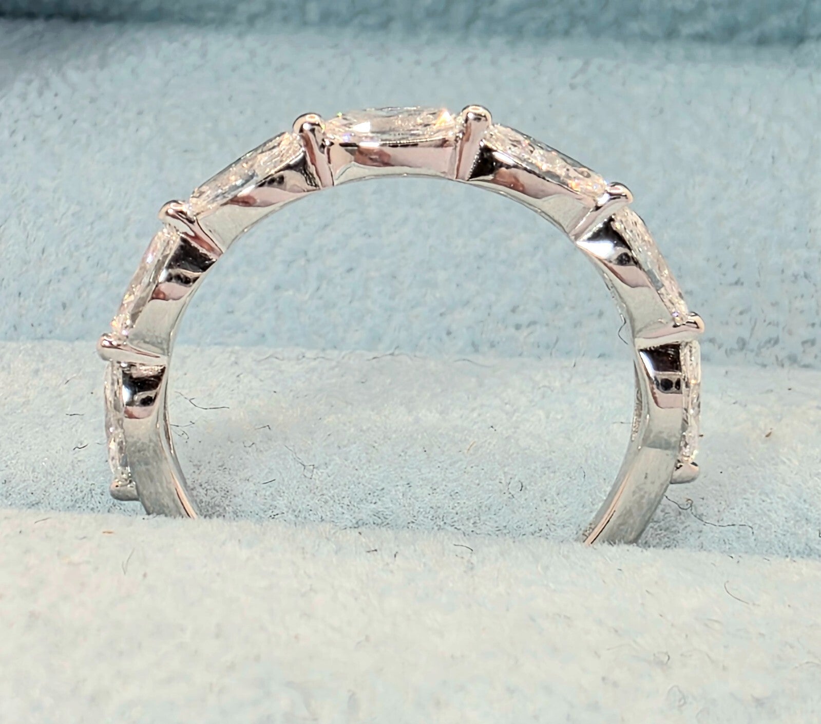 0.80-1.00 Carat Lab Grown Marquise Diamond Wedding Band 14kt Yellow Gold