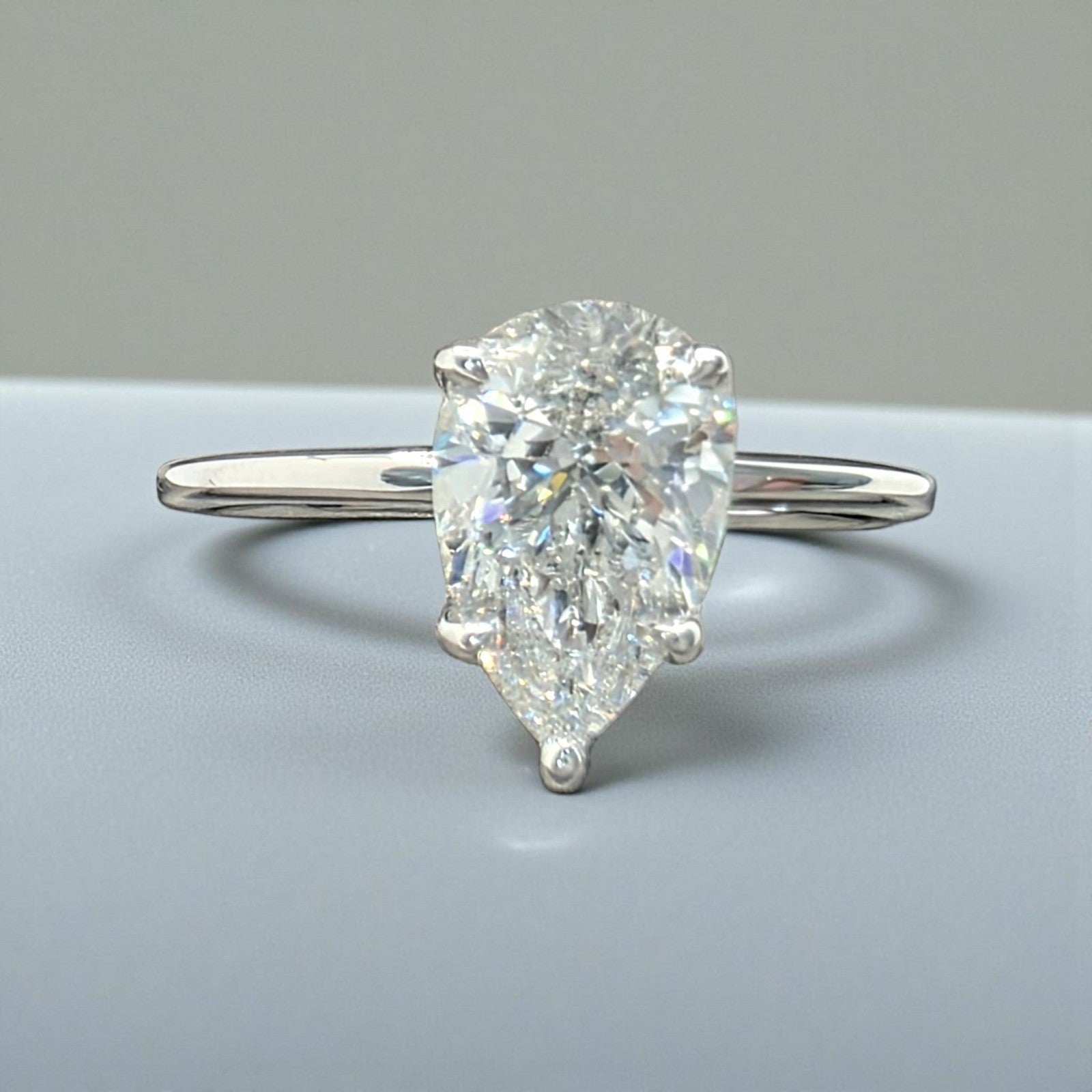 2.00 Ct  D VS1 Pear Shaped Lab Grown Diamond Engagement Ring 14k White Gold