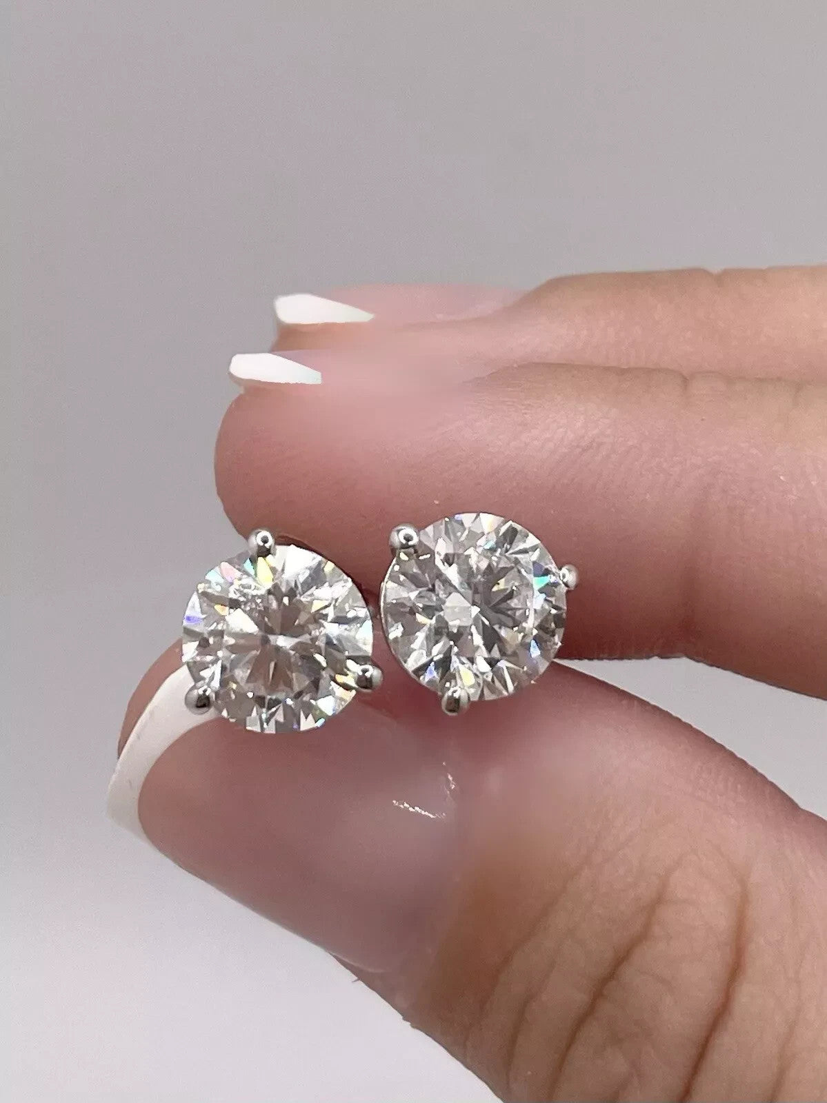 3.00 Ct D VS2 Round Lab Grown Diamond Stud Earrings IGI Certified 14k Gold