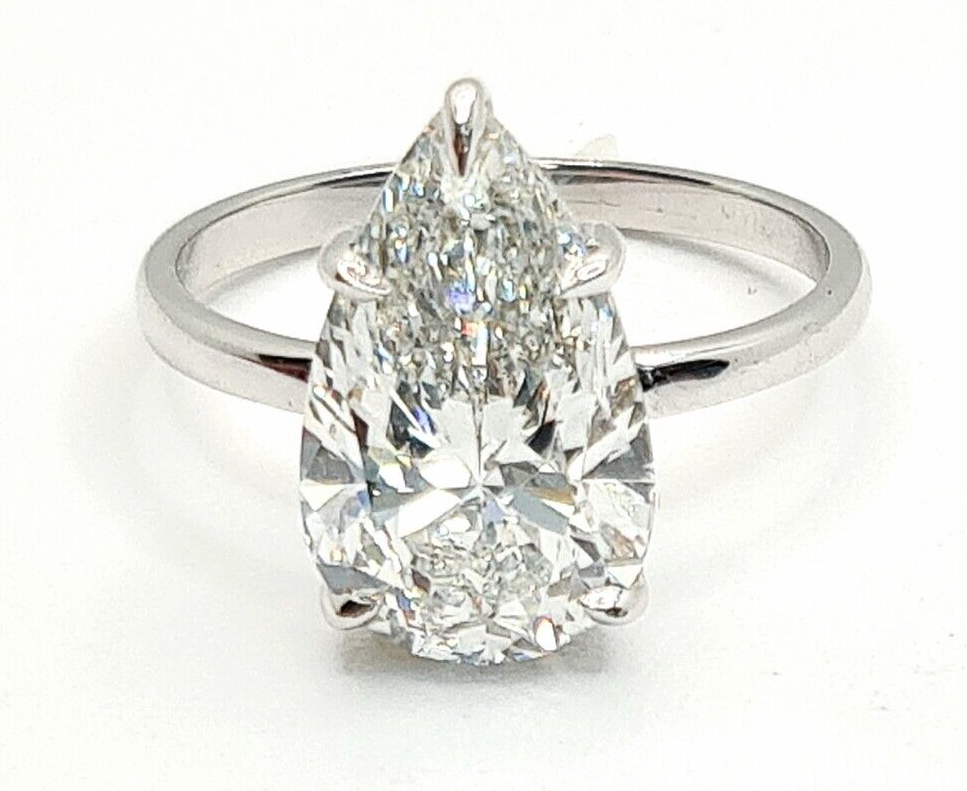 4.00 Ct Pear Shape F VS2 Diamond Ring Lab Grown Diamond IGI Certified Platinum