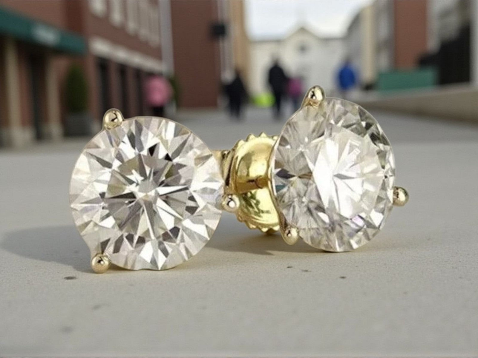 2 Ct Round Cut D/F VVS-VS Lab Grown Diamond Stud Earrings 14k Gold Screw Back