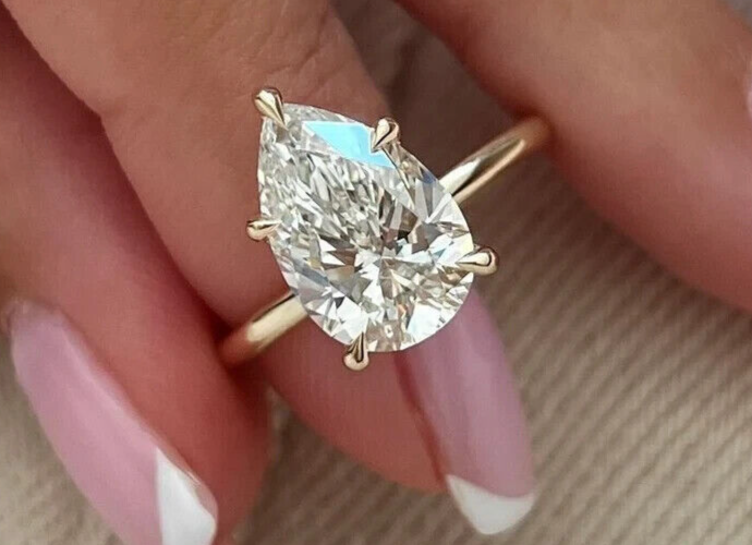 2.00 Ct  D VS1 Pear Shaped Lab Grown Diamond Engagement Ring 14k Yellow Gold