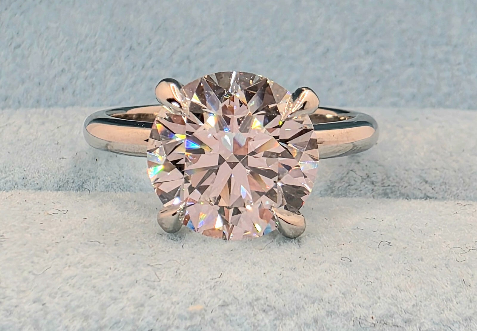 3.00 Ct D VS1 Round Solitaire Platinum Lab Grown Diamond Ring IGI Certified XXX