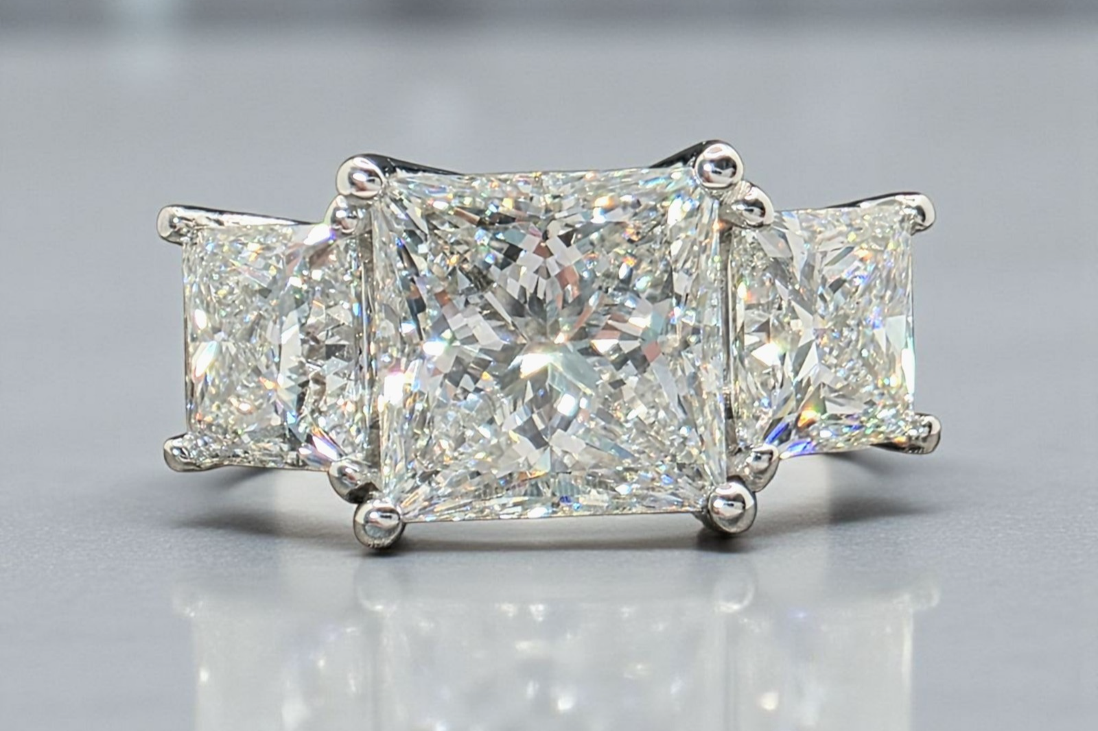 4.00 CT D VVS2 Lab Grown Princess Platinum Diamond Engagement Ring IGI Certified