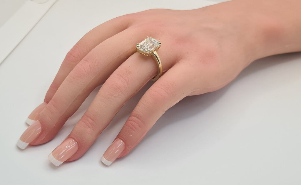 4.00 Carat IGI Certified Emerald Cut E VS1 Lab Grown Diamond Ring 14k Gold
