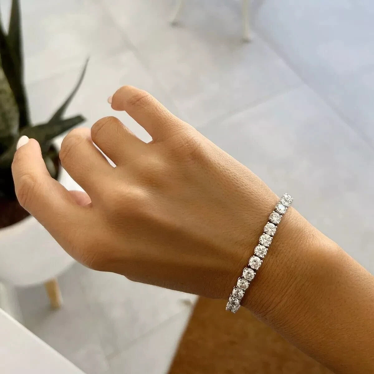 18 Ct TW Round Diamond 7" Tennis Bracelet 14k White Gold Lab Grown Color D VS