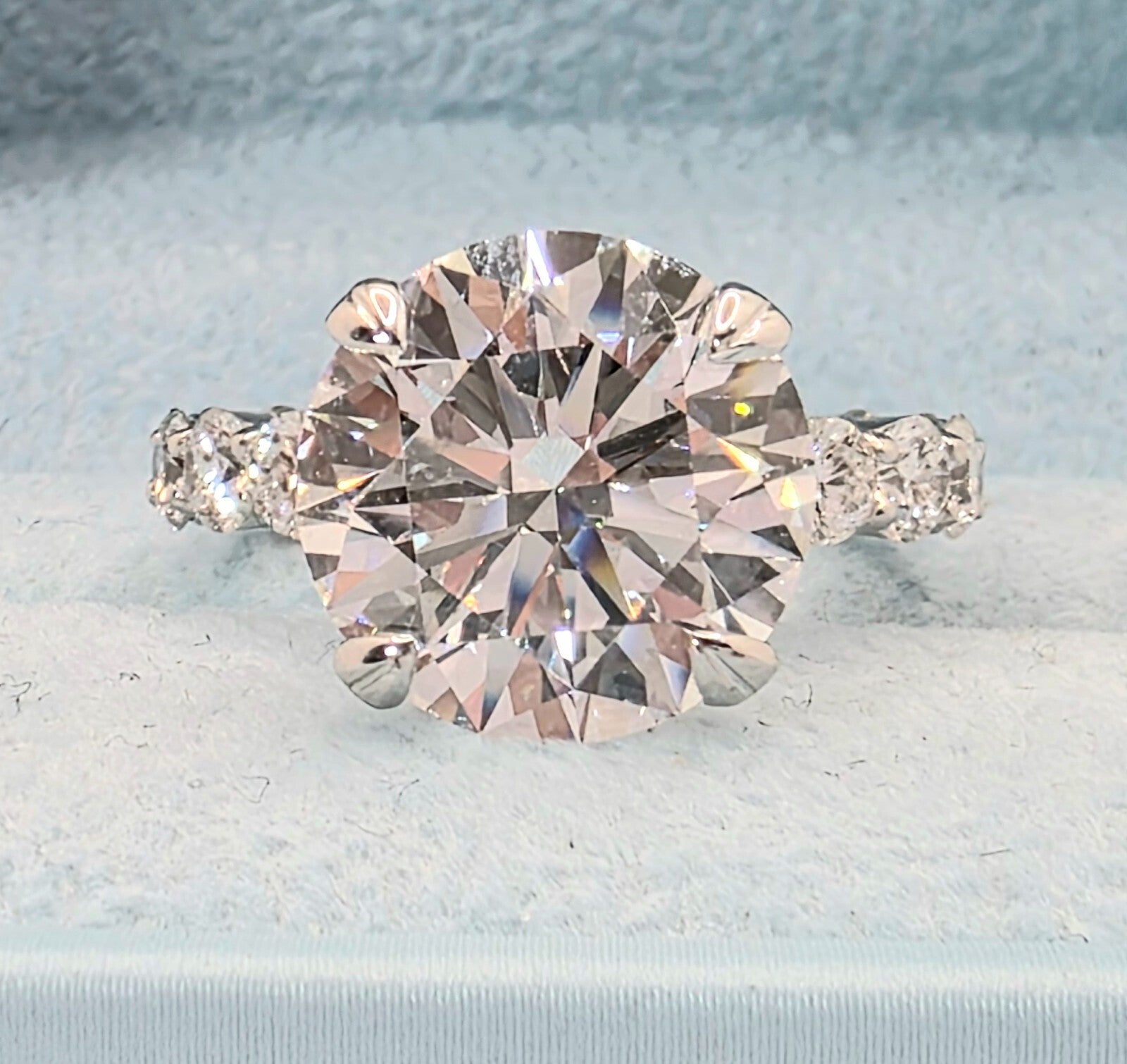 6.60 Ct E VS1 Round Diamond Engagement Ring IGI Certified Lab Grown Platinum