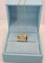 Load image into Gallery viewer, 2.84 Ct D VVS2 Emerald Cut Lab Grown Bezel Pendant 14k Yellow Gold IGI Certified