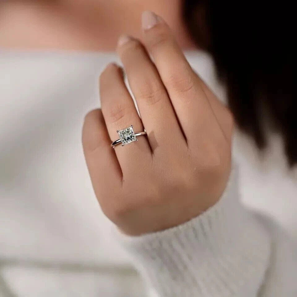 5.00 Ct F VVS2 Princess Cut Lab Grown Diamond Ring Set in Platinum IGI Certified