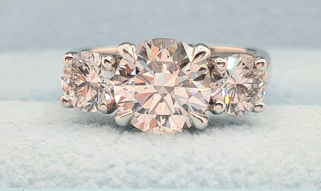 3.00 CT E VS1 Lab Grown Round Diamond 3 Stone Engagement Ring IGI 14k 3mm