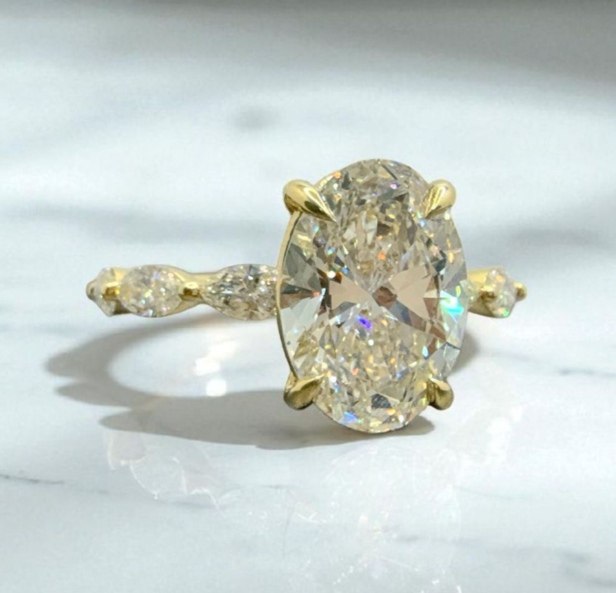 3.75 Ct E VS1 Lab Grown Oval Diamond Engagement Ring IGI Certified 14k Yellow