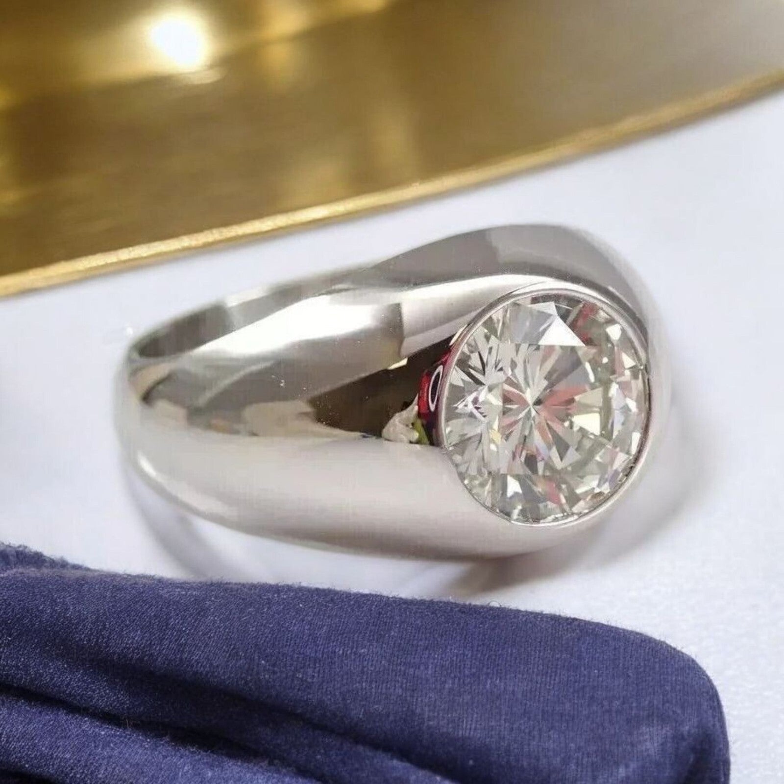 4.00 Ct D VS1 Lab Grown Round Diamond Men's Ring 14k White IGI Certified