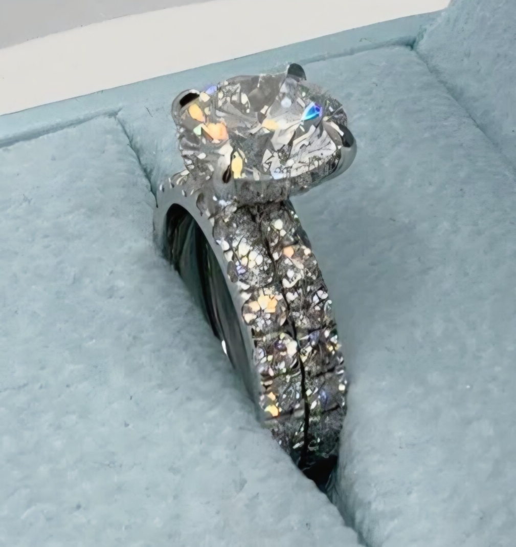 6.07 Ct E VVS2 Lab Grown Platinum Diamond Engagement Ring With Matching Band