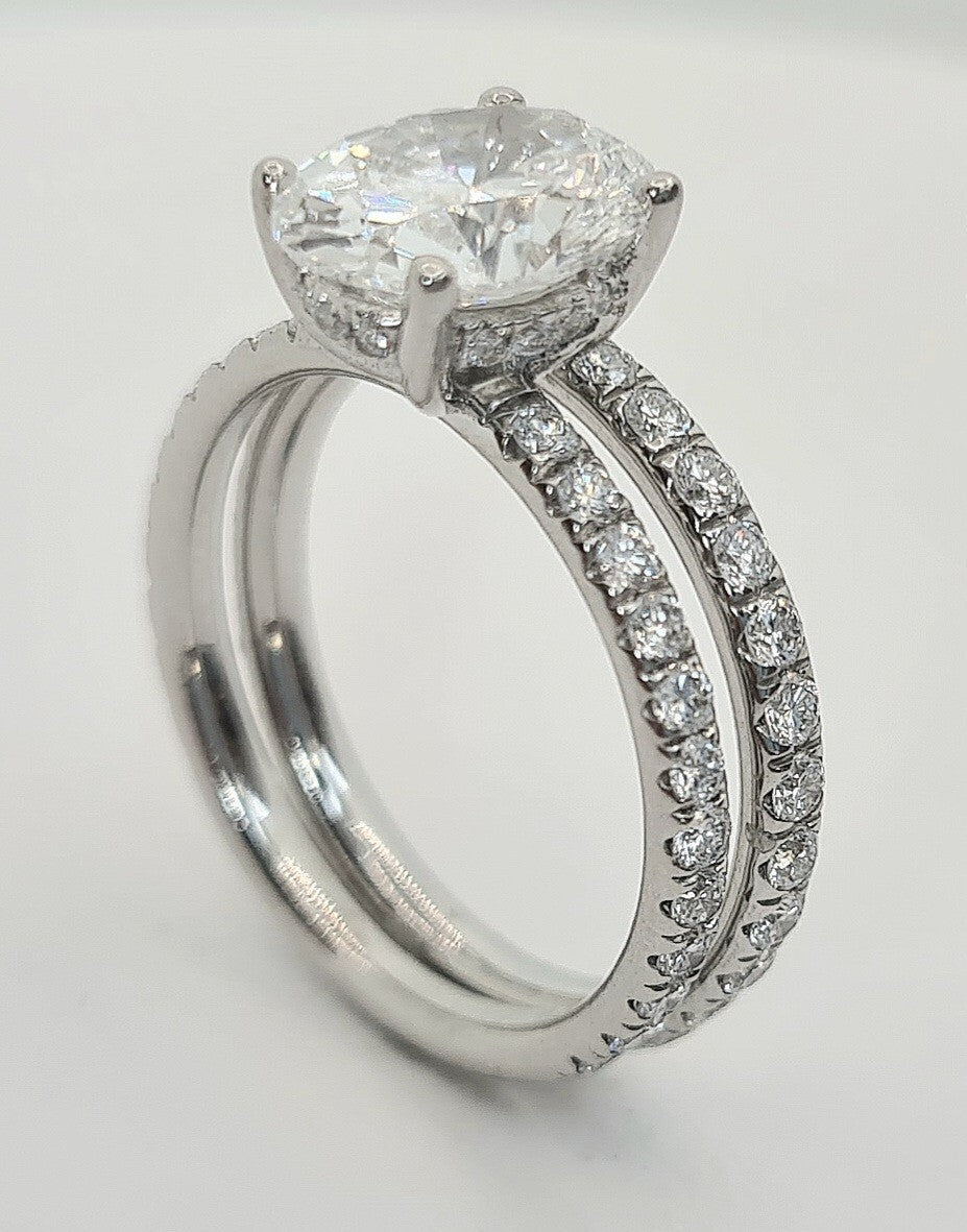 3.00 Ct E VS1 Lab Grown Oval Diamond Ring With Band IGI Certified Diamond