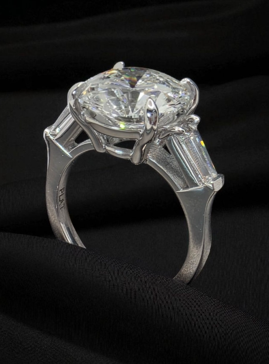 5.60 Ct E VS1  IGI Lab Grown Round Diamond Engagement Ring Round 950 Platinum