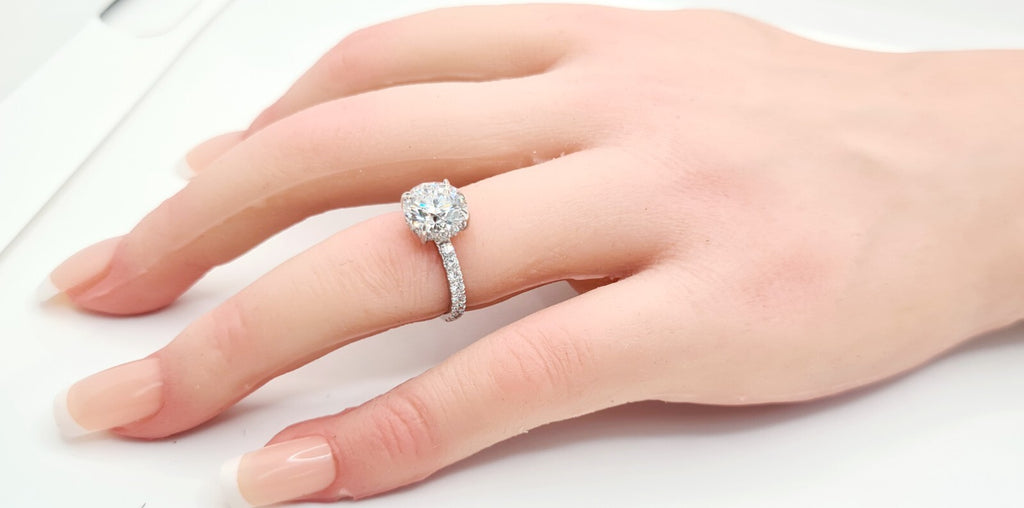 3.61 Ct E VVS2 Round Lab Grown Platinum Diamond Engagement Ring IGI Certified