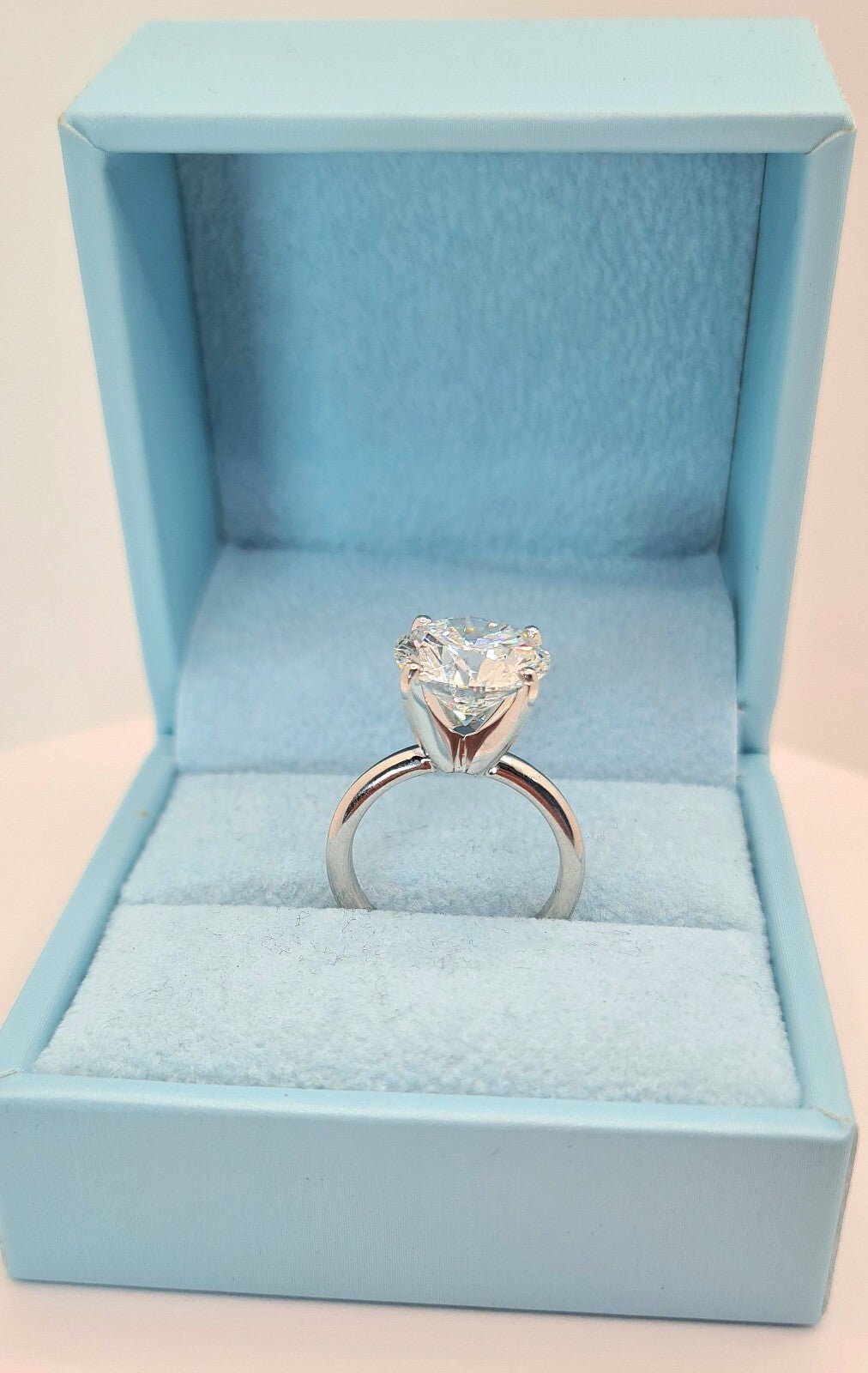 3.00 Ct F VS1 14k Round Solitaire Lab Grown Diamond Ring IGI Certified